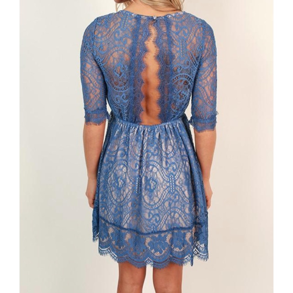 Final drop! Blue Lace Open Back 👗 | M/L | - Picture 3 of 8